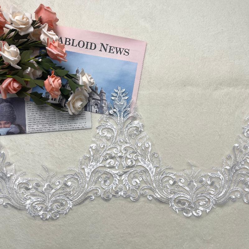 31cm embroidered lace trim