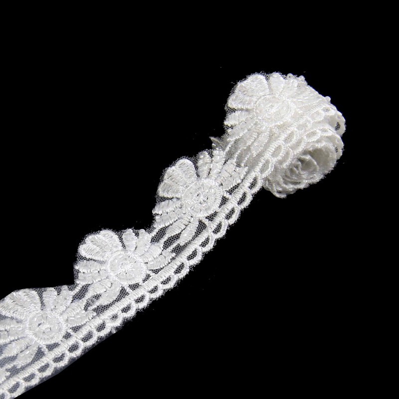 lace rope trimmings white